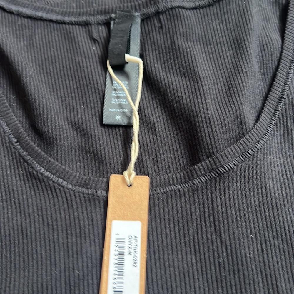 Skims Soft Lounge Tank - Picture 9 of 13